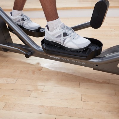Thumbnail - Life Fitness Crosstrainer "E3"
