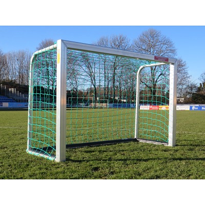 Sport-Thieme Mini-Fußballtor mit PlayersProtect, Inkl. Netz, grün (MW 4,5 cm), 2,40x1,60 m