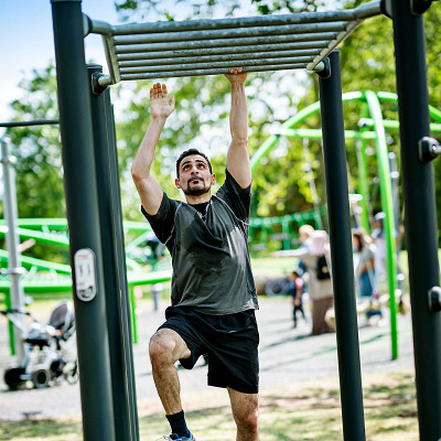 Thumbnail - Kompan Outdoor-Fitnessgerät "Hangelstrecke Pro"