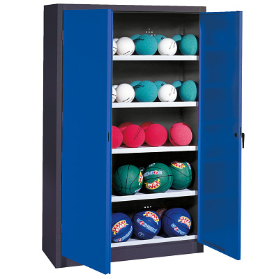 C+P Ballschrank (HxBxT: 195x150x50 cm, mit Vollblech-Flügeltüren, Typ 3), Ergo-Lock Muldengriff, Einzelschließung