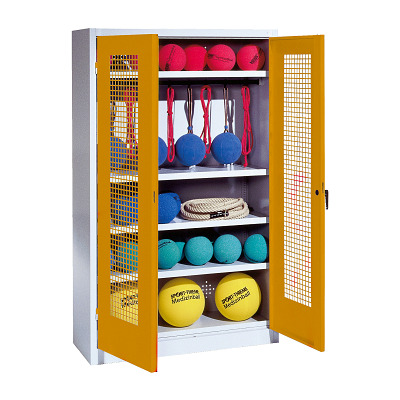 C+P Sportgeräteschrank mit Lochblech-Flügeltüren (Typ 2), HxBxT 195x120x50 cm, Goldgelb (RAL 1004), Gleichschließung