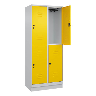 Thumbnail - C+P Doppel-Garderobenschrank "Classic Plus", Abteilbreite 40 cm, mit Sockel, Verkehrsgelb (RAL 1023), 195x80x50 cm/ 4 Fä...