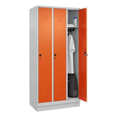 Thumbnail - C+P Garderobenschrank "Classic Plus", Abteilbreite 30 cm, mit Sockel, Reinorange (RAL 2004), 195x90x50 cm/ 3 Fächer