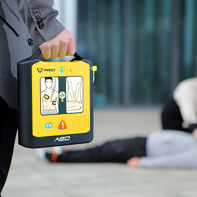 Thumbnail - Vivest Defibrillator "X1"