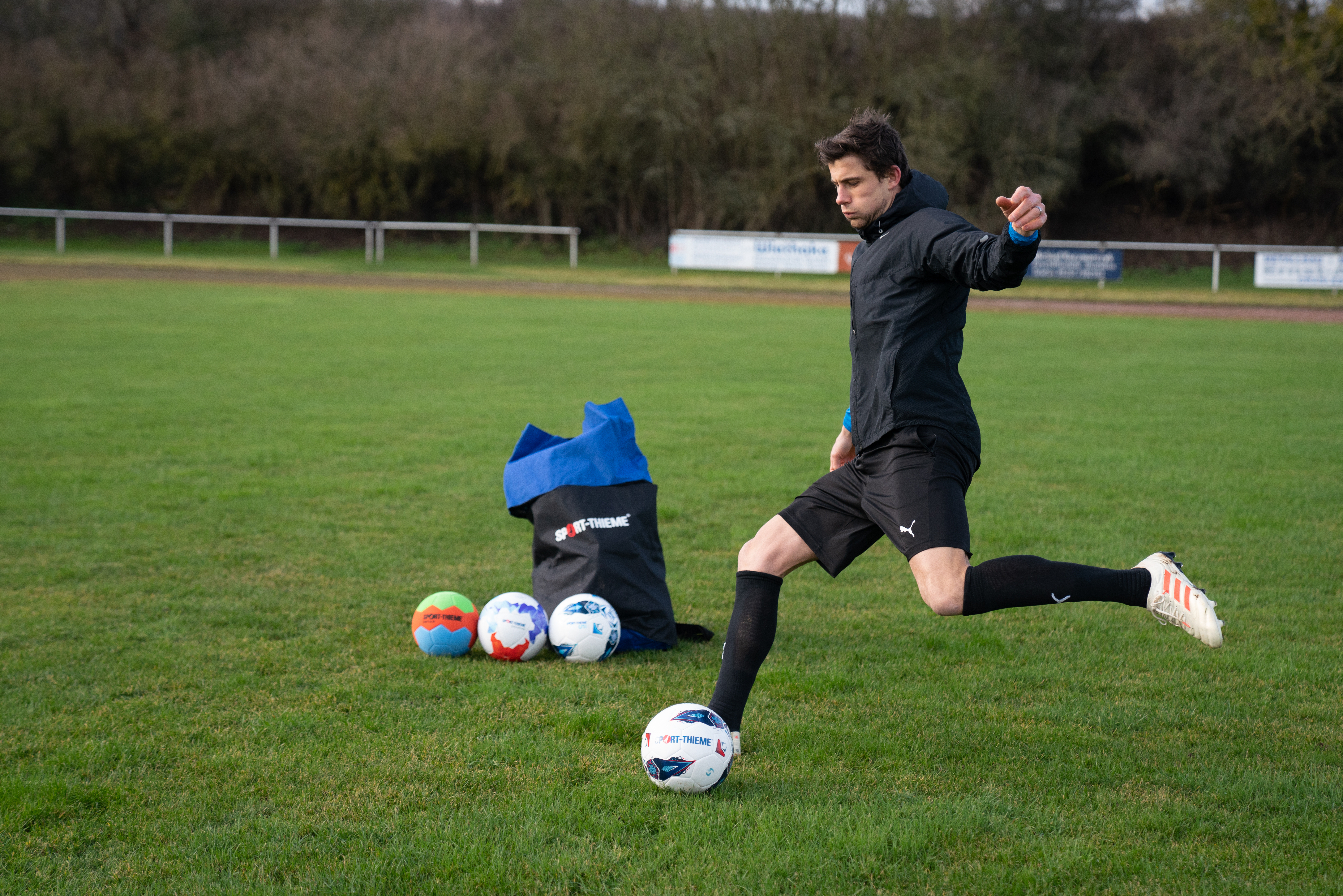 Fußballtraining im Verein: So trainiert ihr mit viel Spaß und Effektivität