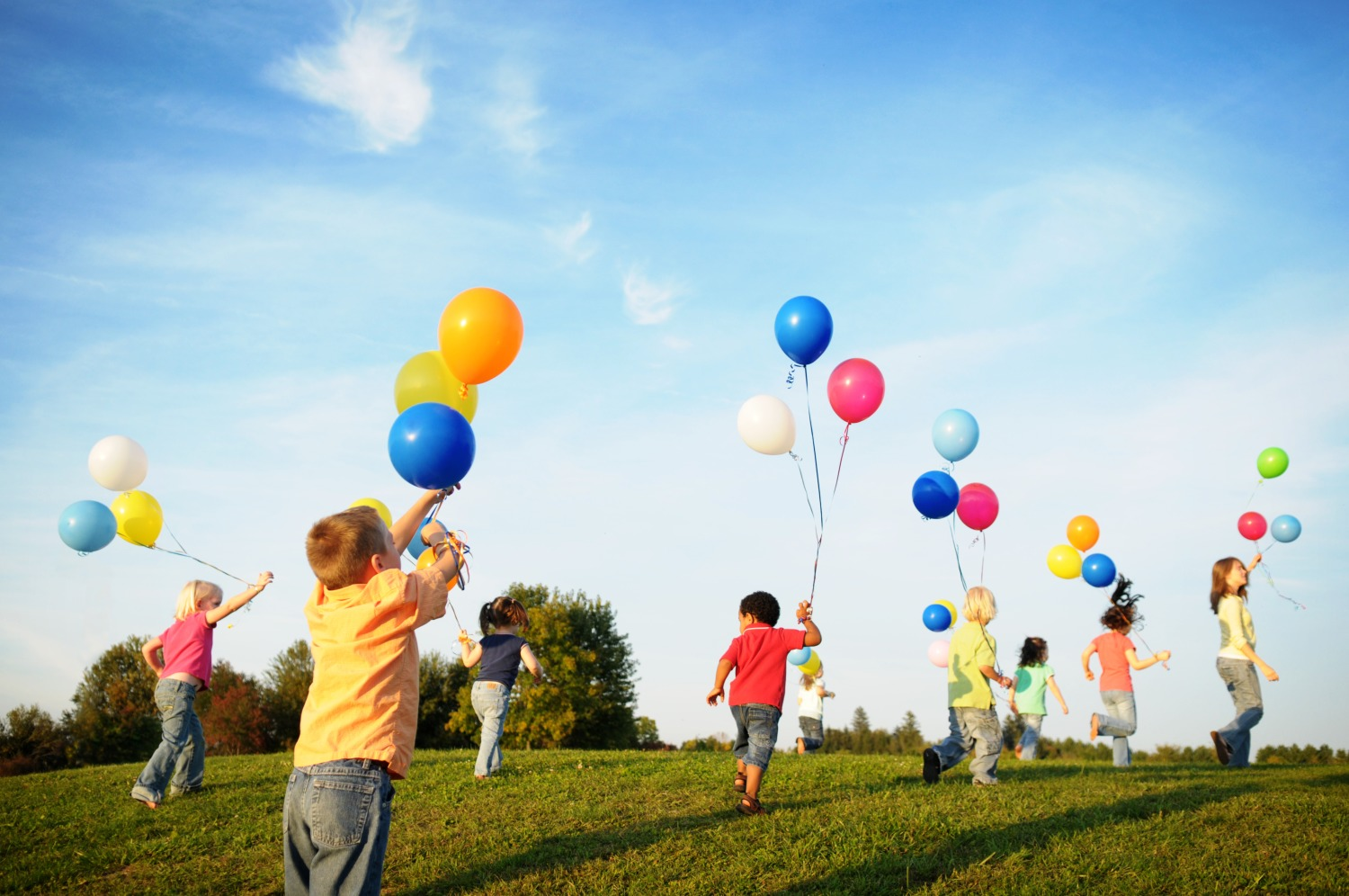 10 Luftballonspiele für den bewegten Kindergarten