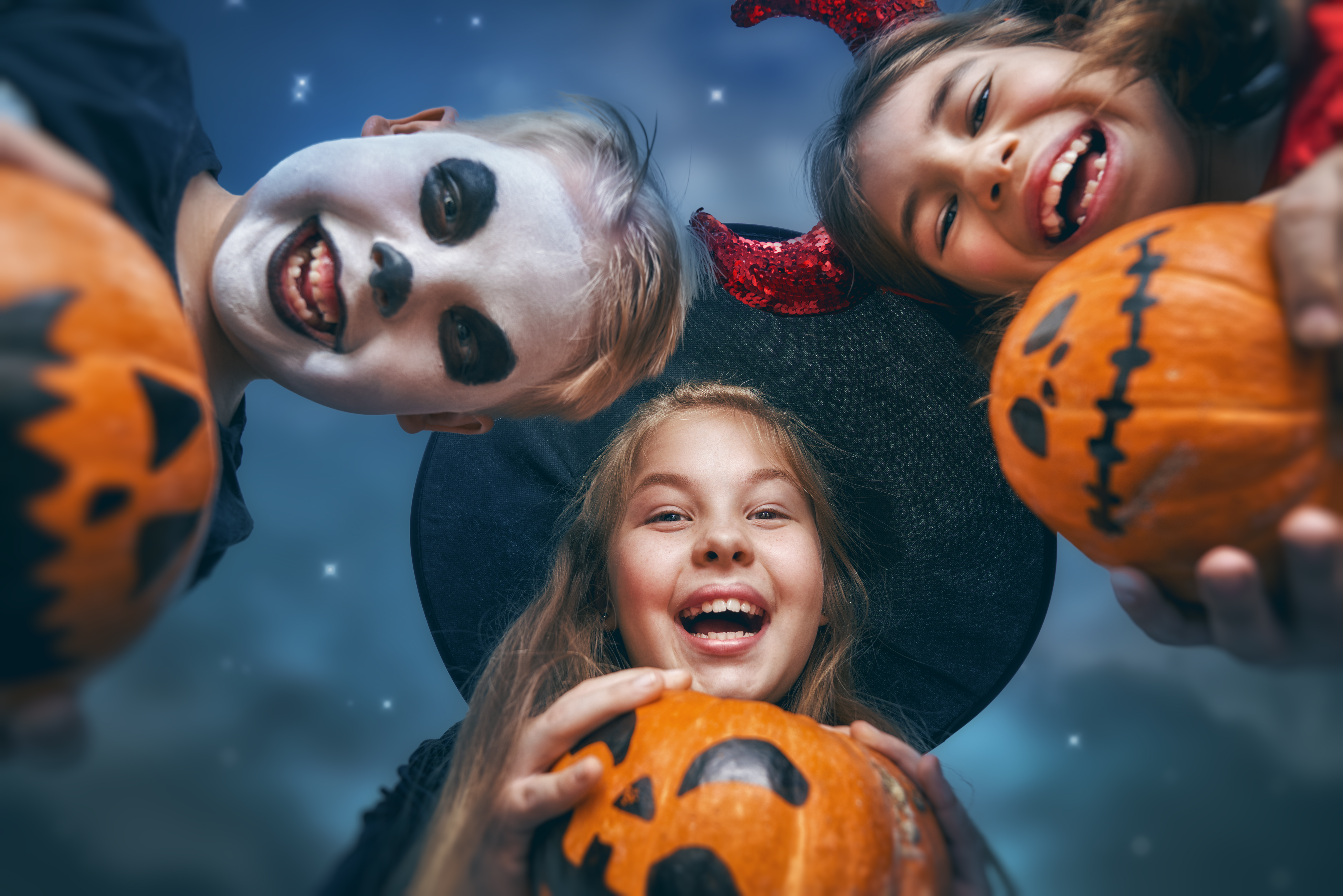Schaurig-schöne Halloween-Spielideen für Kinder