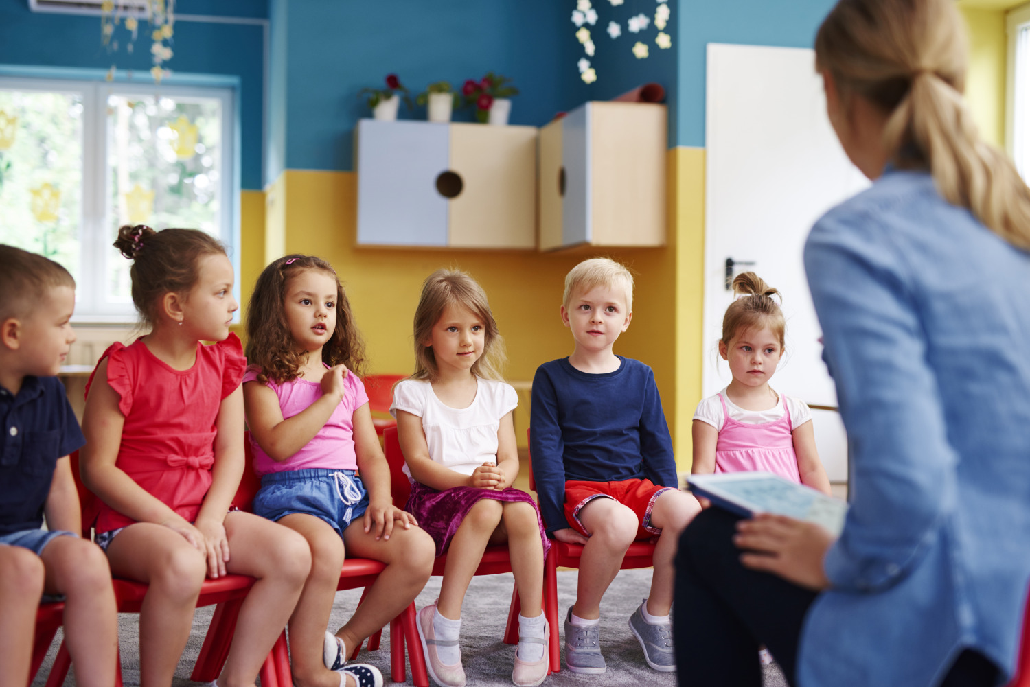 8 Stuhlkreisspiele für Kita und Grundschule