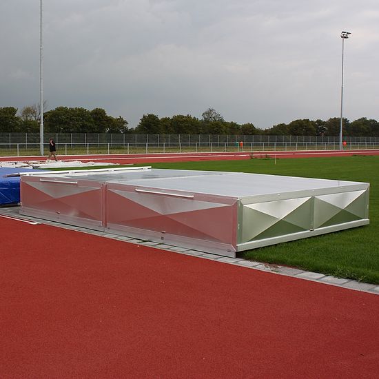 Mobile Cover for High Jump Mats buy at