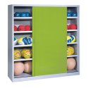 C+P Ballschrank mit Vollblech-Schiebetüren (Typ 4), HxBxT 195x190x60 cm Clowngrün (RAL 110 80 60), Lichtgrau (RAL 7035), Einzelschließung