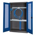 Modul Redskabsskab med basisudstyr, HxBxD 195x120x50 cm, med hullede stållåger Ensianblå (RAL 5010), Antracit (RAL 7021), Enkeltlåsning, Ergo-Lock forsænket håndtag