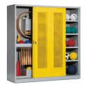 C+P Sportgeräteschrank
 (HxBxT: 195x190x60 cm, mit Lochblech-Schiebetüren, Typ 5) Sonnengelb (RDS 080 80 60), Lichtgrau (RAL 7035), Gleichschließung