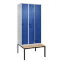 C+P Garderobenschrank "Classic Plus", Abteilbreite 30 cm, mit Sitzbank 212x90x50 cm/ 3 Fächer, Enzianblau (RAL 5010)