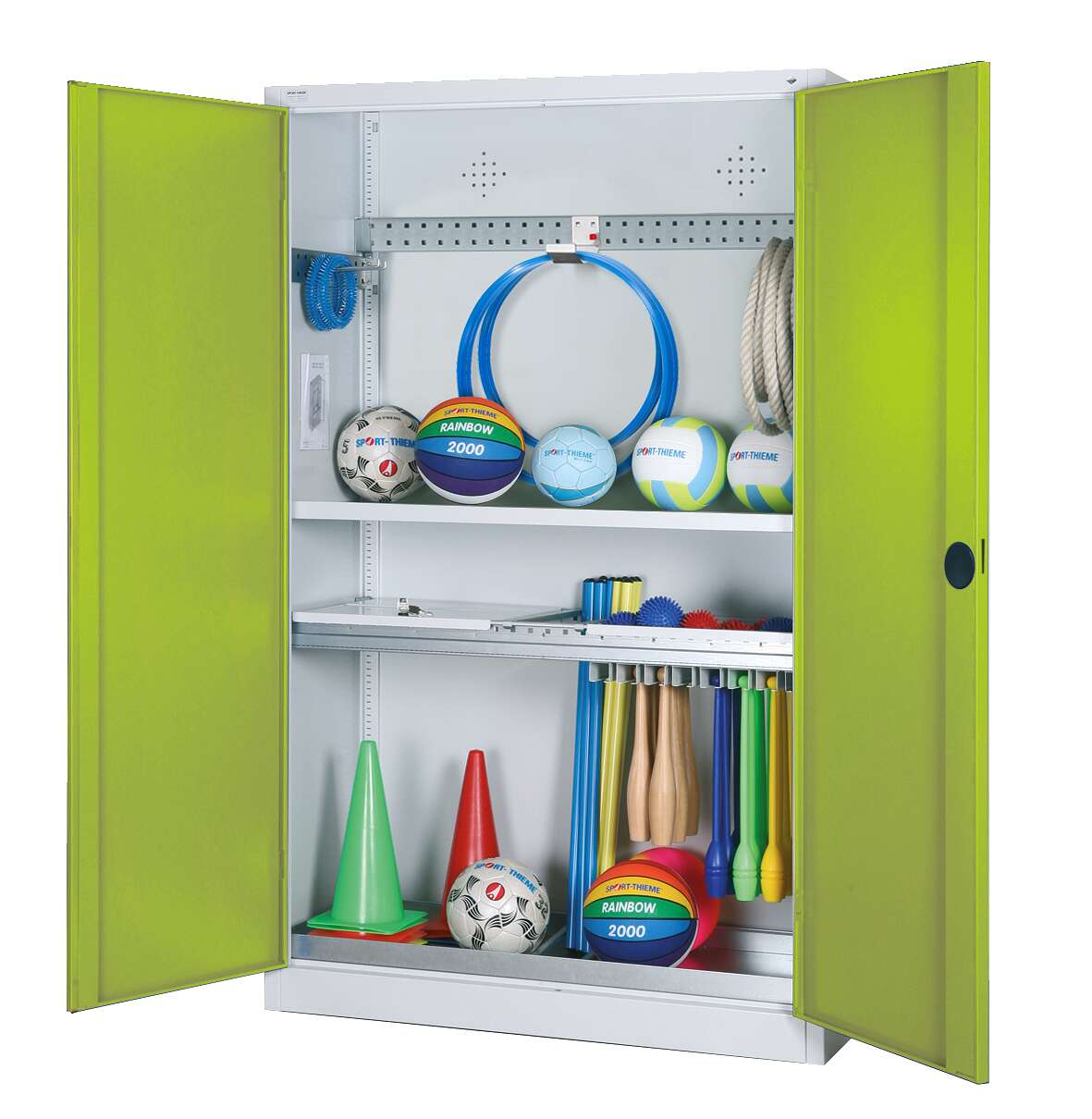 C+P Modul-Sportgeräteschrank „Komplettausstattung“ mit Vollblech-Flügeltüren, HxBxT 195x120x50 cm, Clowngrün (RAL 110 80 60), Einzelschließung