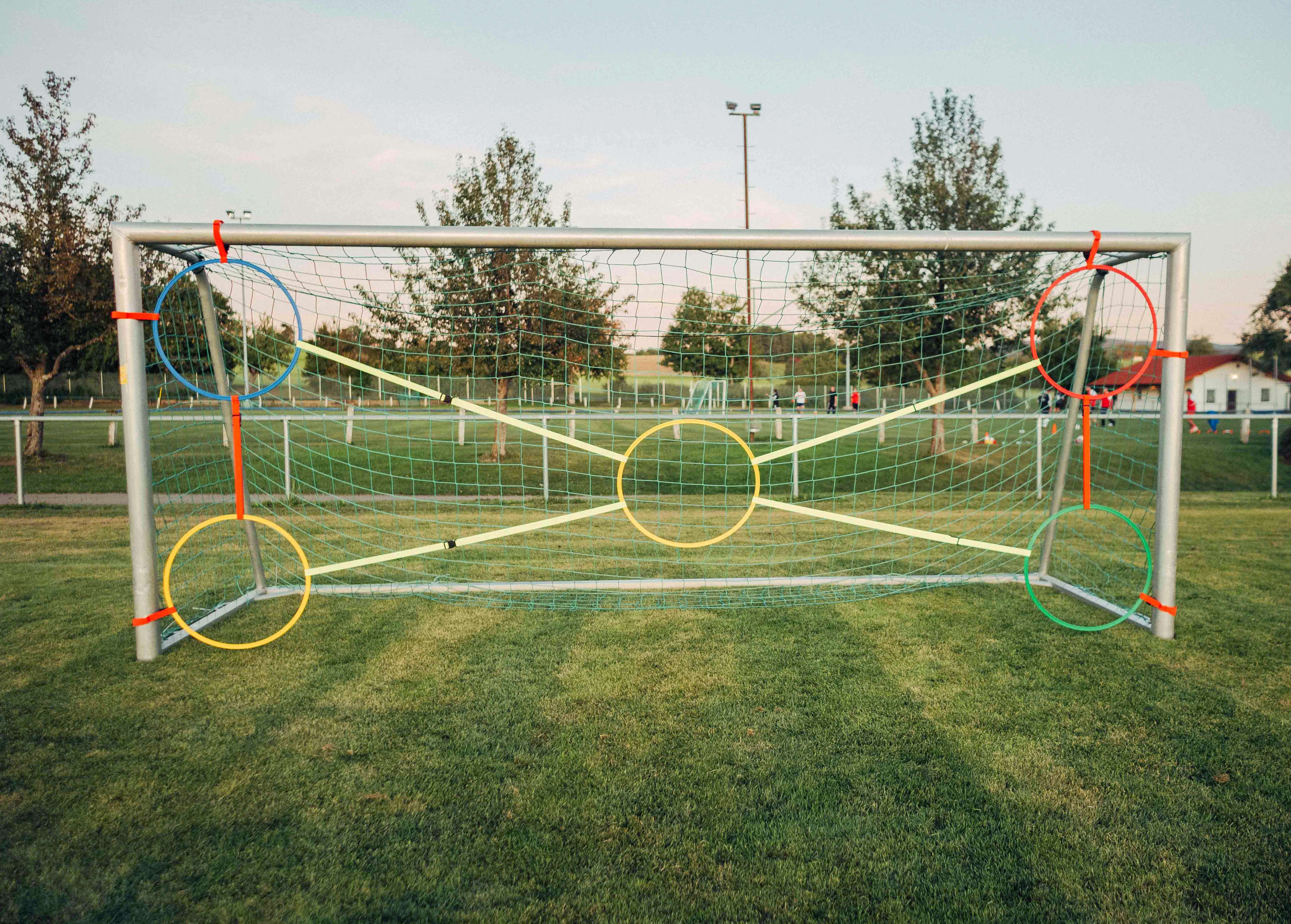 Strab Fußball-Torwand „To-Go, Feld“