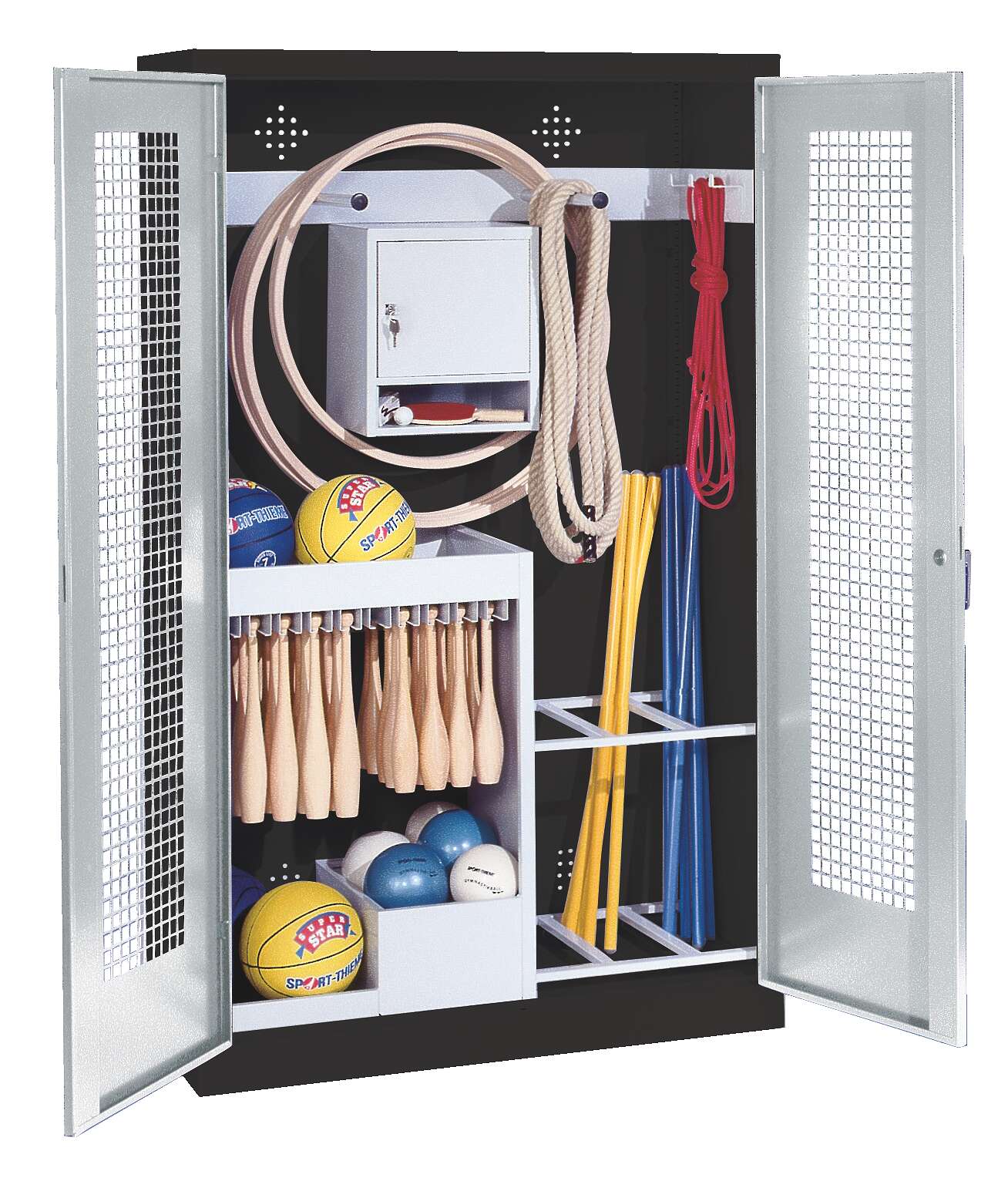 C+P Sportgeräteschrank mit Lochblech-Flügeltüren (Typ 1), HxBxT 195x120x50 cm, Lichtgrau (RAL 7035), Ergo-Lock Muldengriff, Anthrazit (RAL 7021), Einzelschließung
