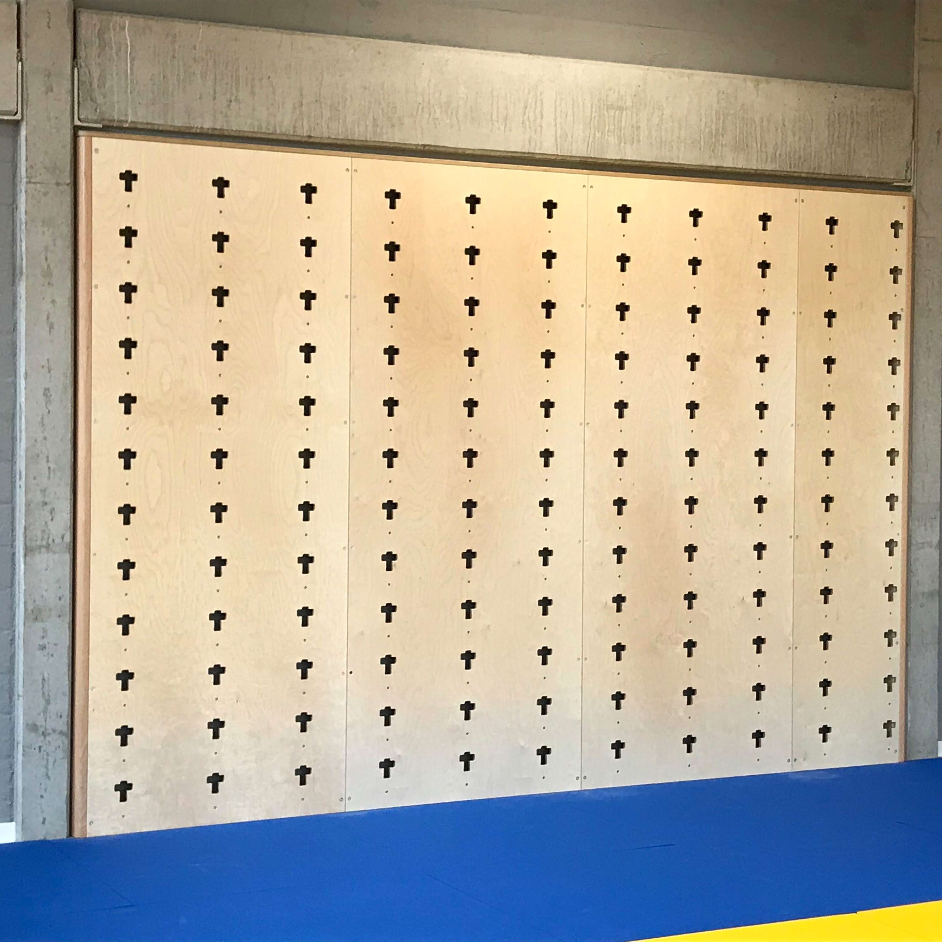 Cube Sports Multifunktionale Trainingswand „Wall“, 2,4×1,05 m