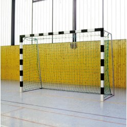 Sport-Thieme Hallenhandballtor
 3x2 m, in Bodenhülsen stehend mit anklappbaren Netzbügeln Schwarz-Silber, Verschweißte Eckverbindungen