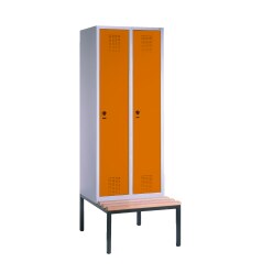 C+P Garderobenschrank "S 3000 Evolo", Abteilbreite 30 cm, mit Sitzbank