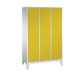 C+P Garderobenschrank "S 2000 Classic", Abteilbreite 40 cm mit 15 cm hohen Füßen
