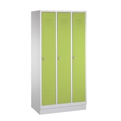 C+P Garderobenschrank "S 2000 Classic", Abteilbreite 30 cm mit 10 cm hohem Sockel