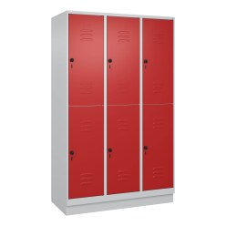 C+P Doppel-Garderobenschrank "Classic Plus", Abteilbreite 40 cm, mit Sockel Feuerrot (RAL 3000), 195x120x50 cm/ 6 Fächer