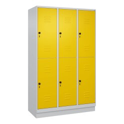 C+P Doppel-Garderobenschrank "Classic Plus", Abteilbreite 40 cm, mit Sockel Feuerrot (RAL 3000), 195x120x50 cm/ 6 Fächer